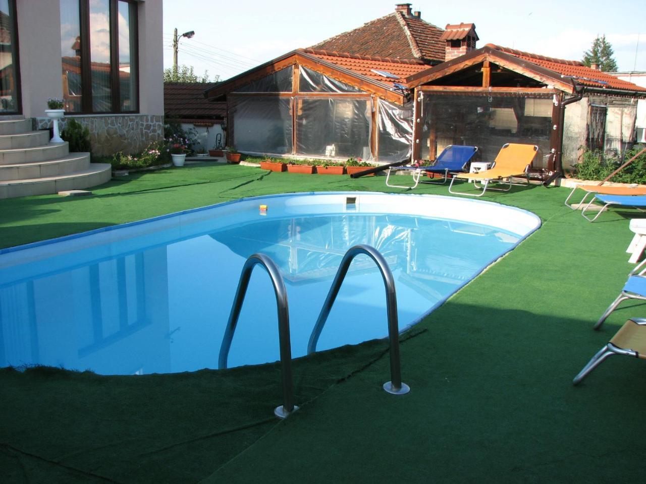 Guest House Camellia Berkovitsa Extérieur photo